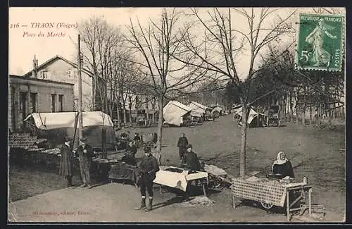 AK Thaon /Vosges, Place du Marché