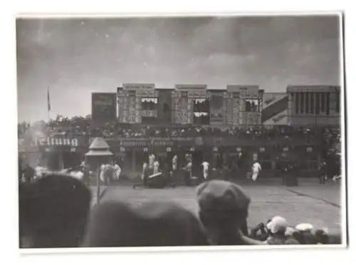 11 Fotografien Nürburgring, Grosser Preis von Deutschland 1938, von Brauchitsch, Hühnlein