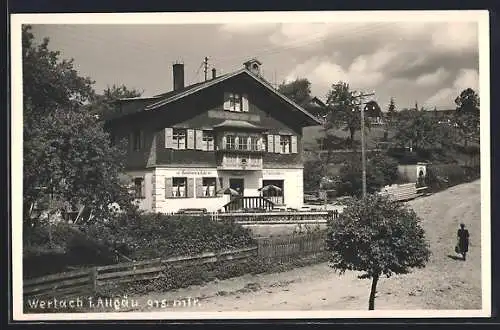 AK Wertach /Allgäu, Cafe Jägerhuber mit Strasse und Umgebung