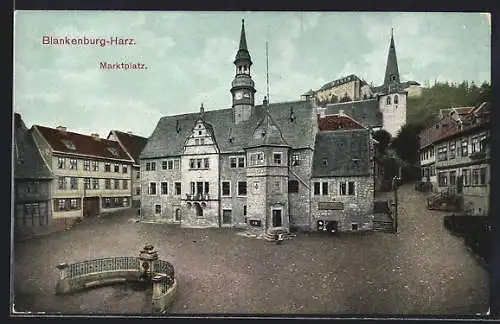 AK Blankenburg / Harz, Marktplatz mit Schloss und Rathaus
