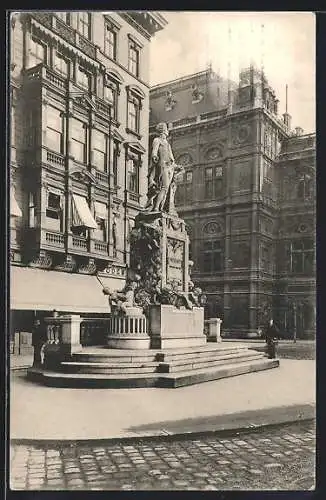 AK Wien, Am Mozartdenkmal