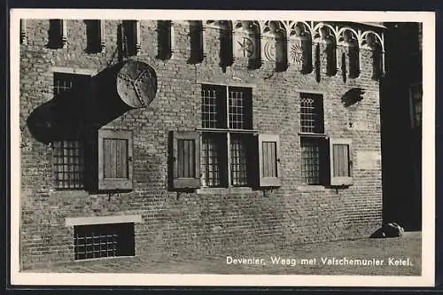 AK Deventer, Waag met Valchemunter Ketel