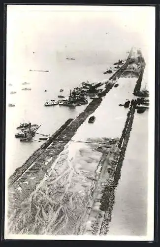 AK Oost-Flevoland, Dijksluiting, Luchtfoto