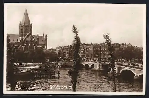 AK Amsterdam, N. Amstelbrug m. Willibrorduskerk