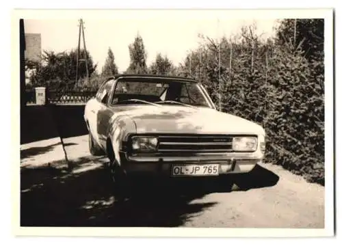 Fotografie Auto, Opel Rekord mit Kennzeichen: OL-JP 765