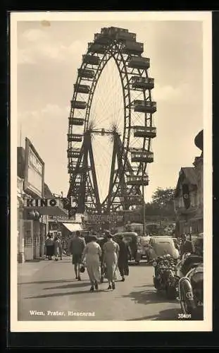 AK Wien, Prater, Riesenrad, Partie vor dem Praterkino und der Hochschaubahn