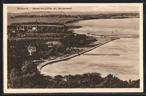 AK Stralsund, Hindenburg-Ufer mit Badeanstalt