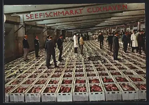 AK Cuxhaven, Fischkisten auf dem Seefischmarkt