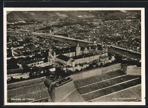 AK Würzburg, Stadtansicht mit Festung