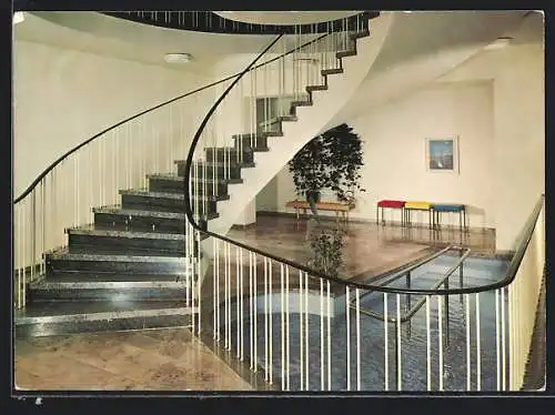 AK Daun /Eifel, Knappschafts-Sanatorium, Treppenhaus