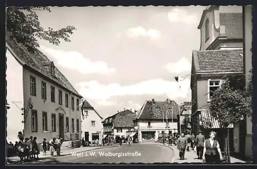 AK Werl i. W., Walburgisstrasse mit Cafe