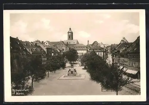 AK Schweinfurt, Markt mit Kirche und Denkmal