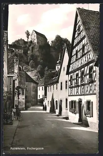 AK Pottenstein, Strasse Fischergasse mit Geschäft