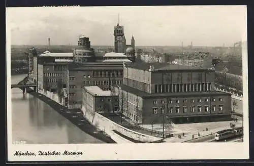 AK München, Deutsches Museum aus der Vogelschau