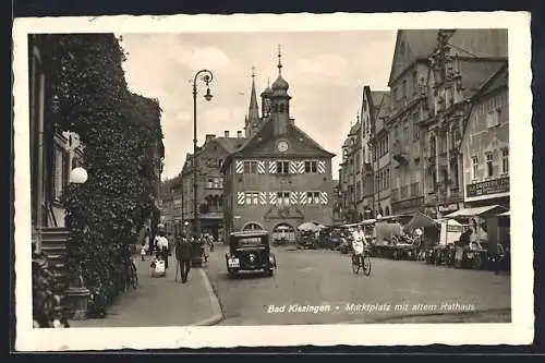 AK Bad Kissingen, Marktplatz mit altem Rathaus