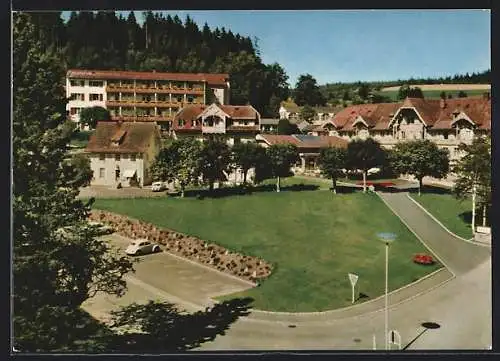 AK Friedenweiler /Schwarzwald, Baers Hotel-Kurhaus mit Anlagen aus der Vogelschau