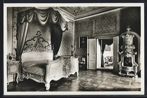 AK Rudolstadt, Schloss Heidecksburg, Rokoko-Schlafzimmer, Innenansicht