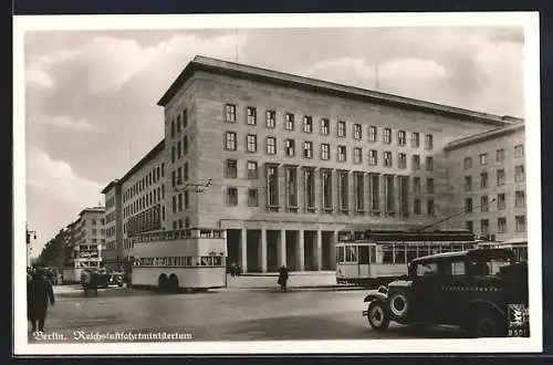 AK Berlin, Reichsluftfahrtsministerium, Strassenbahn