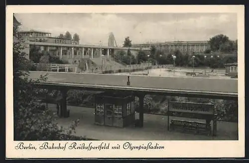 AK Berlin, Bahnhof Reichssportfeld mit Olympiastadion