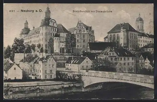 AK Neuburg a. D., Schlossansicht mit Donaubrücke