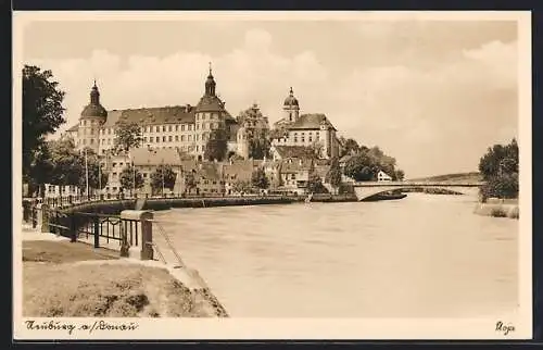 AK Neuburg a. d. Donau, Uferpartie mit Brücke