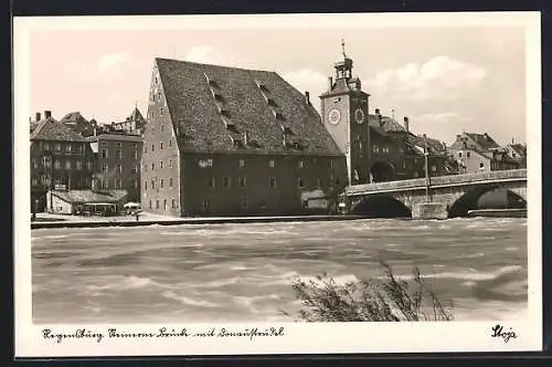 AK Regensburg, Ortsansicht mit steinerener Brücke