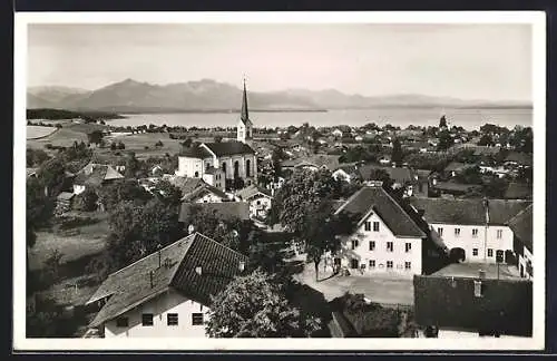 AK Chieming am Chiemsee, Teilansicht mit Hochplatte und Kampenwand