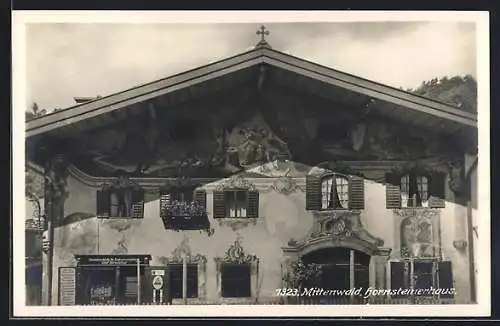 AK Mittenwald, Hornsteinerhaus mit Spezialwertstätte für Instrumentenbau Adolf Bornsteiner