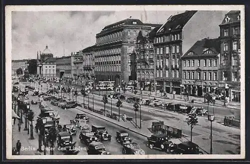 AK Berlin, Unter den Linden mit Blick zur Kreuzung Charlottenstrasse u. Dom