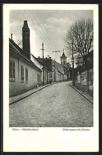 AK Wien-Pötzleinsdorf, Strassenpartie mit Blick zur Kirche