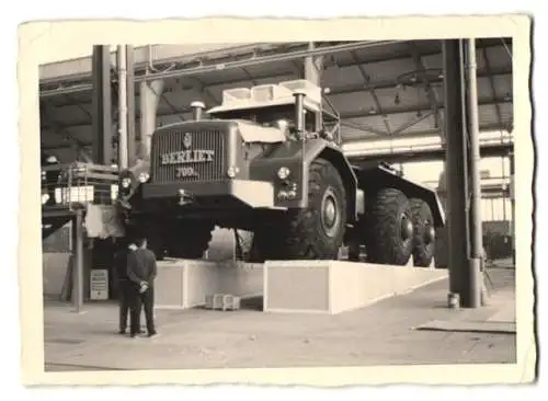 Fotografie unbekannter Fotograf und Ort, LKW Berlit 700Ch auf der IAA 1959 Internationale Automobil-Ausstellung