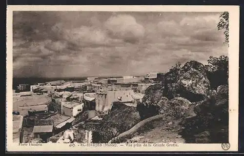 AK El-Hadjeb, Vue prise de la Grande Grotte