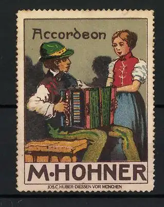 Reklamemarke Accordeon von M. Hohner, Paar in Tracht beim Akkordeonspiel