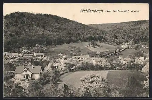 AK Weissenbach /N.-Oe., Ortsansicht aus der Vogelschau