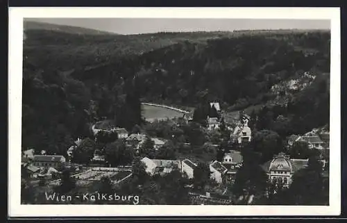 AK Wien, Kalksburg, Panorama aus der Luft gesehen