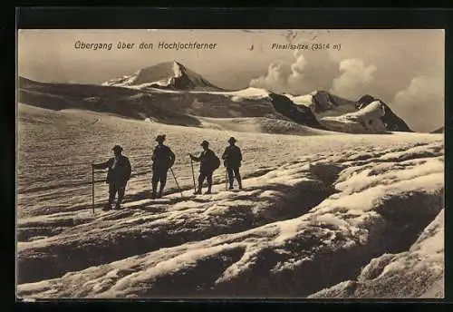 AK Bergsteiger beim Übergang über den Hochjochferner mit Finailspitze