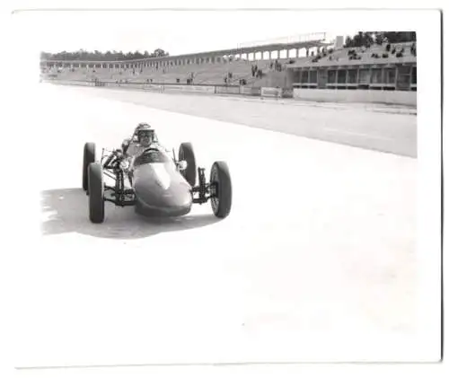 Fotografie Auto Motorsport, Formel Rennwagen im Hockenheim Motodrom