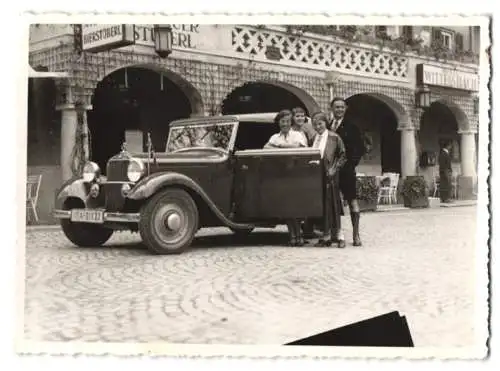 Fotografie Auto Mercedes Benz Cabrio, Cabriolet vor Hotel Wittelsbach