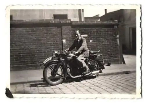 Fotografie Motorrad Zündapp, Krad mit Kennzeichen II-44282