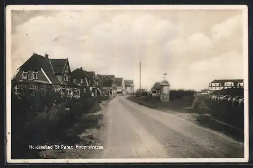 AK St. Peter / Nordsee, Partie der Hauptstrasse, Litfasssäule