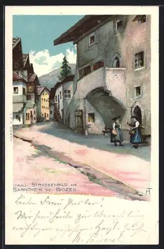 Künstler-AK Sarnthein bei Bozen, Strassenbild mit Frauen in Tracht