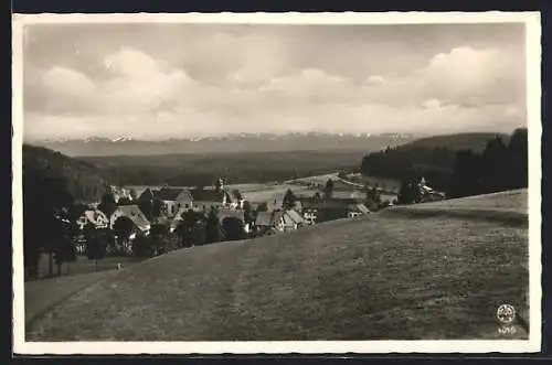 AK Friedenweiler /Schwarzwald, Blick vom Kurort auf die Alpen