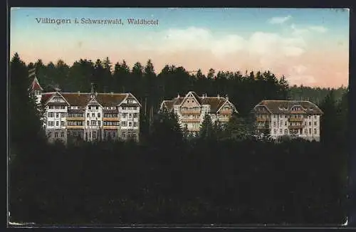AK Villingen /Schwarzwald, Waldhotel, Gebäudepanorama