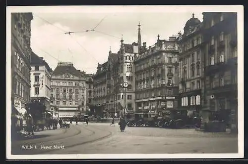 AK Wien, Neuer Markt mit Donner-Brunnen und Automobilen