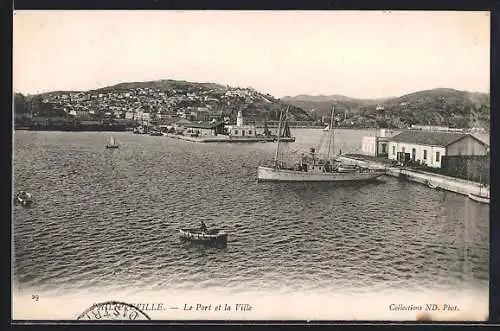 AK Philippeville, Le Port et la Ville, Blick zum Hafen, Dampfer und Ruderboote