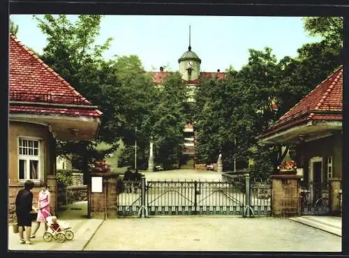 AK Bad Gottleuba, Klinik-Sanatorium, Eingang