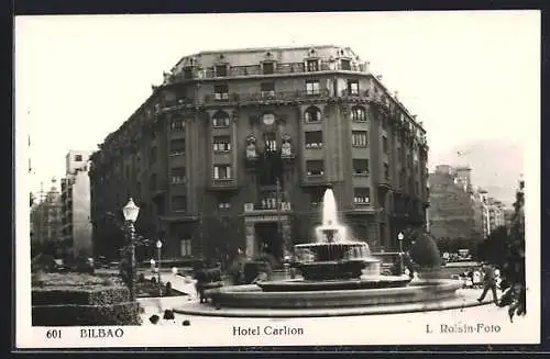 AK Bilbao, Hotel Carlton