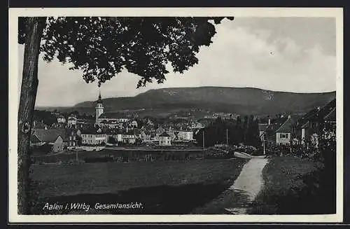 AK Aalen /Wttbg., Gesamtansicht mit Eingangsstrasse