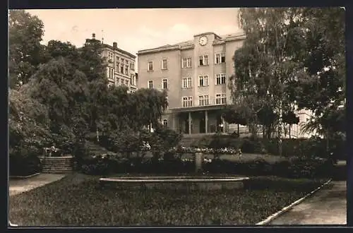 AK Mittweida /Sa., Ingenieurschule mit Gartenanlagen