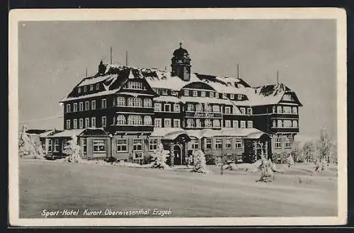 AK Oberwiesenthal /Erzgeb., Sport-Hotel im Winter